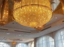 Sara Palace Apartments- family only, ξενοδοχείο στο Κουβέιτ