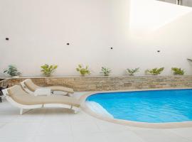 Rivana Residence New Cairo - Pool & GYM Access、カイロのホテル