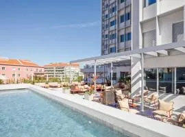 Hotel Acta Moa