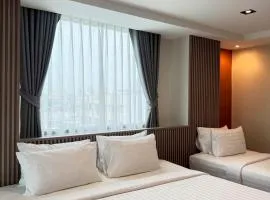 Infinite Hotel-Ratchada