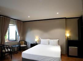 HY Local Budget Hotel - 5 mins walk to Hoi An Ancient Town, ξενοδοχείο στο Χόι Αν