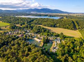 Camping Alsace Les Castors, Hotel in Burnhaupt-le-Haut