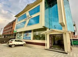 Luxe Haven Residency