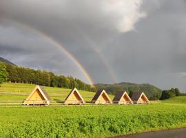 Glamp Pr Kuzuc, ξενοδοχείο σε Cerklje na Gorenjskem