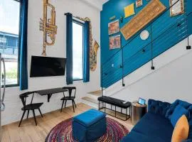 Elegant Stay Across From Fq W Free Parking