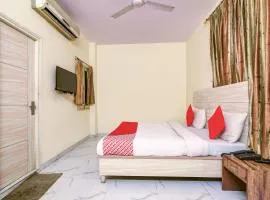 Hotel O Vishwakarma Palace