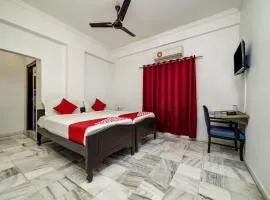 Hotel O JNTU college Near LULU mall, KPHB Colony.