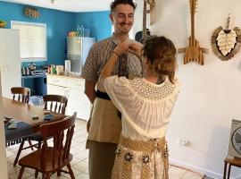 Fuaamotu Airport "Sleep & Go" Homestay, hotelli kohteessa Fua‘amotu