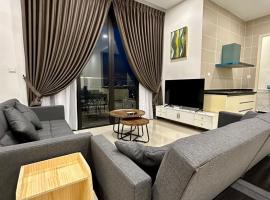 D pristine 4 bedder sea view condo opp legoland, ξενοδοχείο σε Iskandar Puteri