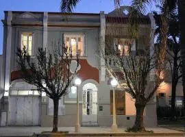 Altos Yrigoyen Hotel