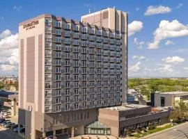 DoubleTree by Hilton Hotel & Conference Centre Regina