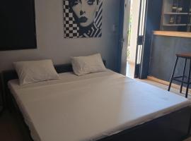 La CASA - Guesthouse โรงแรมในวากาดูกู