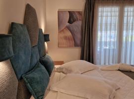 Hotel Dionysis Studios, hotel in Adamas