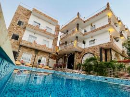 LA Hotel Luxor, hôtel à Louxor