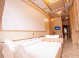 Nhà Nghỉ Quyền Ly, Hotel in Mèo Vạc