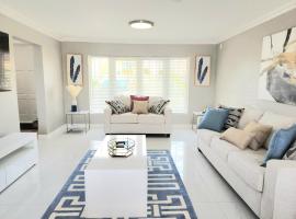 Brand New Luxurious Townhouse、Negrilのホテル