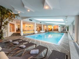Ferien & Wellnesshotel Windschar, hotel en Brunico