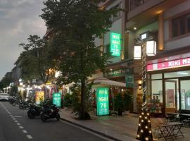 Nhà nghỉ 79 Ocean Park 2, ξενοδοχείο σε Ðình Loan
