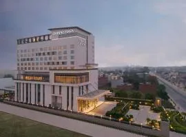 Crowne Plaza Lucknow by IHG