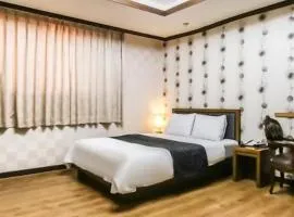 모던 비즈니스호텔