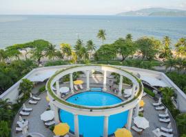 Sunrise Nha Trang Beach Hotel & Spa, hotel en Nha Trang