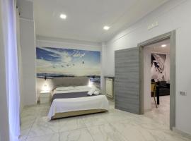 Hotel Cesare 14, hotel in Naples