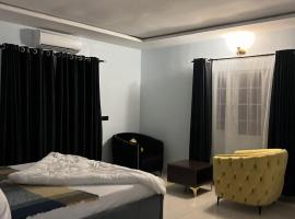 M3 Suites, ξενοδοχείο σε Mama