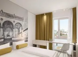 Super 8 by Wyndham Munich City North