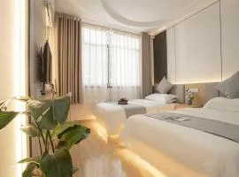 张家界天门山夏茉客栈Zhangjiajie Xiamo Inn Tianmen Mounain