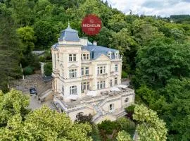 Villa Julius a Emma - Luxury Boutique Retreat