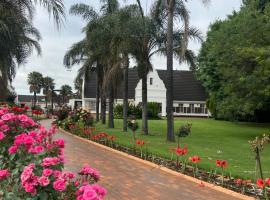 Madeley House Unit 4 near Oliver Tambo Airport, hotel in Boksburg
