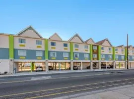 The Waves Hotel, an Ascend Collection Hotel