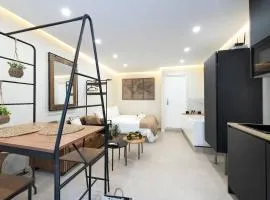 Málaga LUXURY Apartment Jacuzzi - by N&N LUXE PROPERTIES