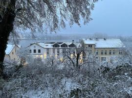 Hotel & Restaurant Deutsches Haus Feldberg、フェルトベルクのホテル