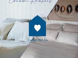 Le Lodge BelAir, hotel v destinaci Le Tampon