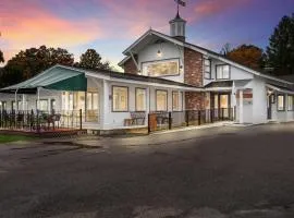 The Palmer House Resort, an Ascend Collection Hotel