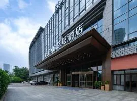 Qingdao Huangdao Golden Beach Art Dragon Hotel