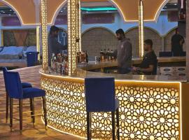 Desert Safari Dubai Over Night Stay，位于Hunaywah的酒店