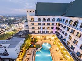 Grand Jatra Hotel Pekanbaru、プカンバルのホテル