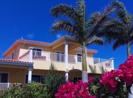 Sun Wind Villa, hotel in Saint Johnʼs