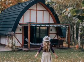 Sen i Wino, domki na winnicy ze strefą SPA, hotel in Żywiec