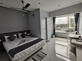 The Bypass Inn, hotel en Siliguri