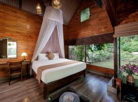 Tam Coc Lion Kings Hotel & Resort Ninh Binh, hotel in Ninh Binh