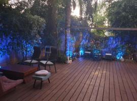 Happy Place, Hotel in Tel Aviv