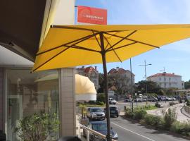 Hôtel The Originals Miramar, Royan Pontaillac, ξενοδοχείο σε Ρουαγιάν
