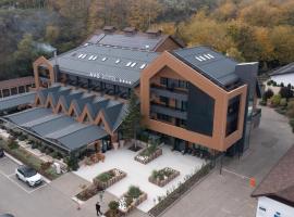 AVO Hotel, hôtel à Râmnicu Sărat