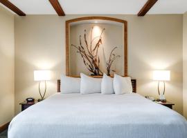 Luxury Collection Hotel, hotel em Sevan