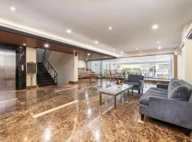 Life Hotel Soekarno Hatta Makassar