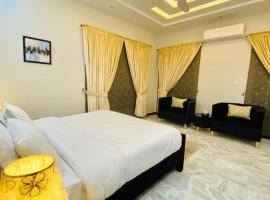 Grand Residency Guest House, готель у місті Ісламабад