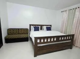 wombats beach resort,hotel, bar and restaurant